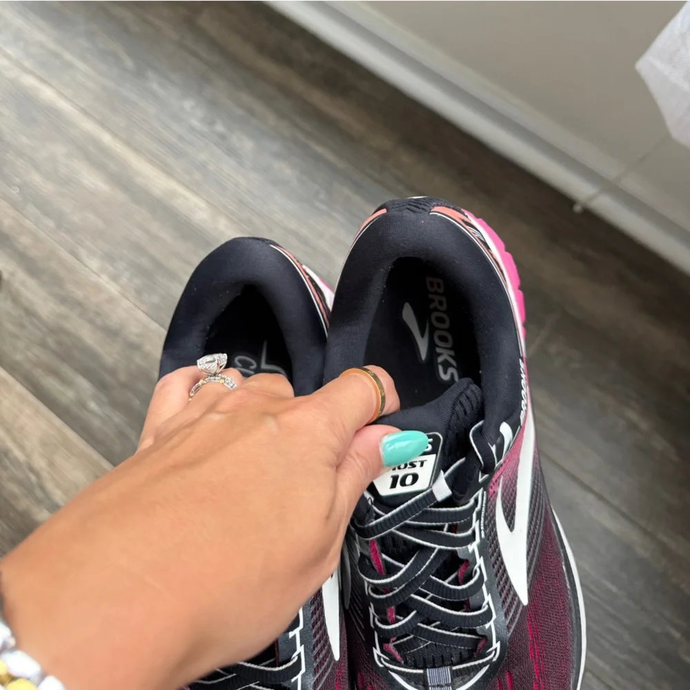 Brooks ghost 10 running sneakers black pink white 10 - Picture 3 of 8